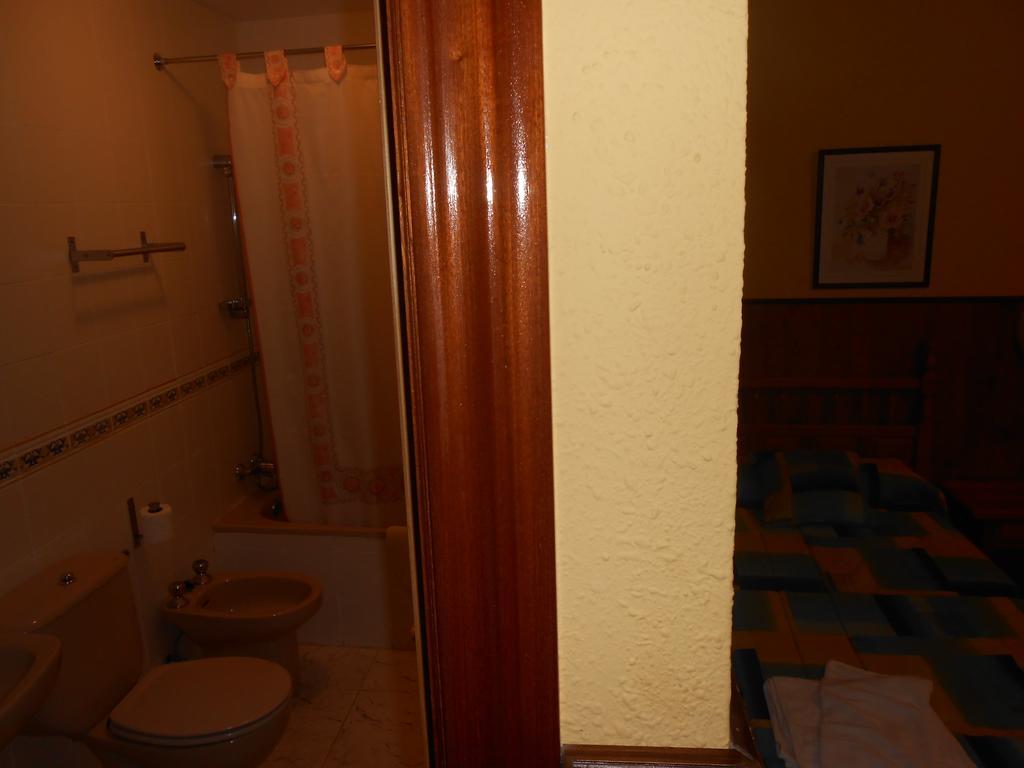 Hostal Restaurante El Abuelo Trobajo Del Camino Pokój zdjęcie