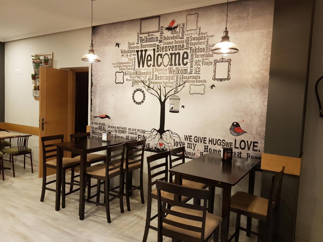 Hostal Restaurante El Abuelo Trobajo Del Camino Zewnętrze zdjęcie